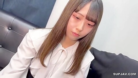Cute 19 Flowers Ena Gets Fucked By A Raw Cock And Comes Repeatedly!