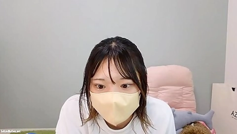 Cute beautiful girl live chat